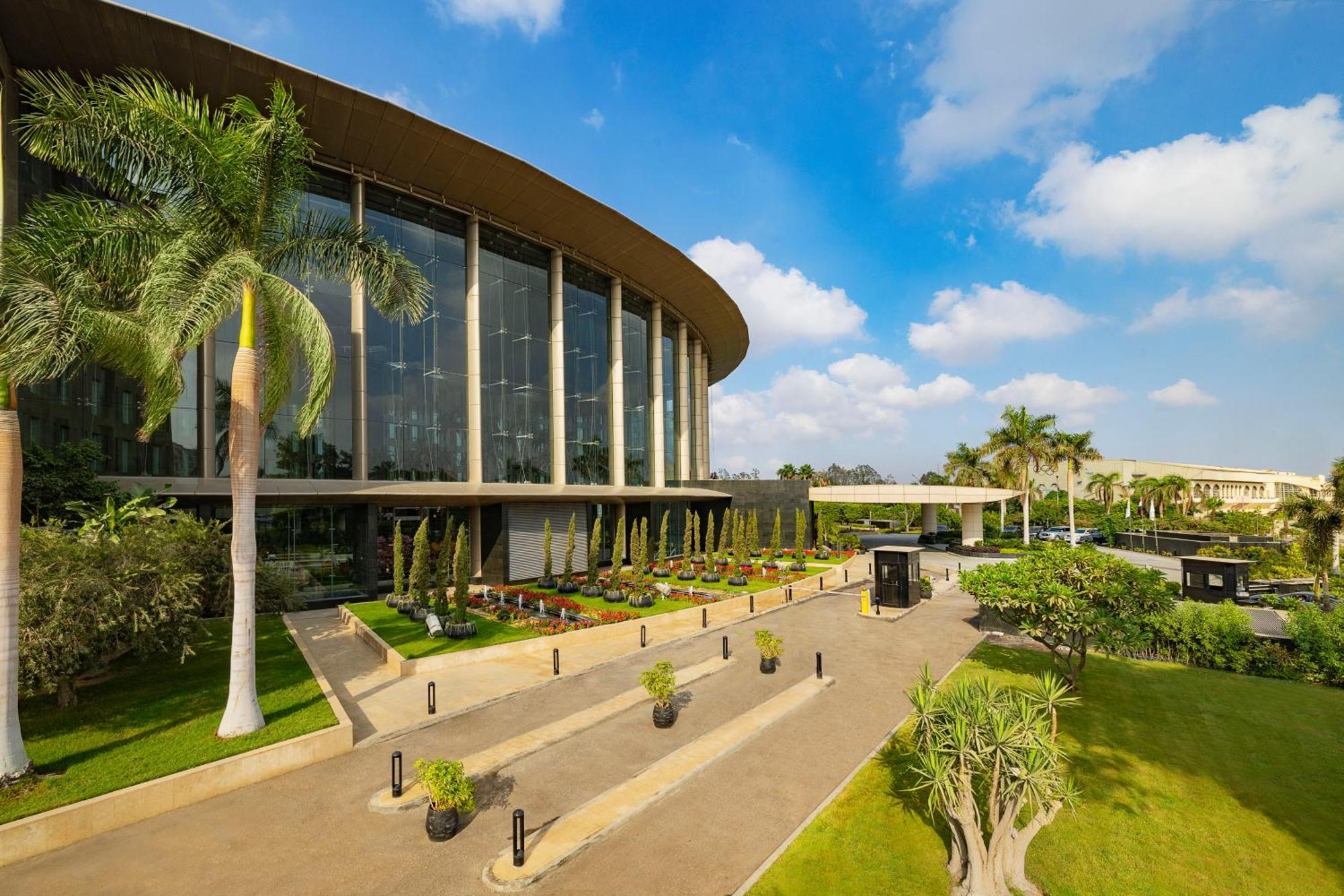 Hotel Waldorf Astoria Cairo Heliopolis Esterno foto